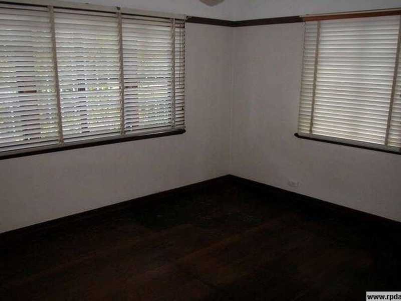 240 Shaw Road, Wavell Heights QLD 4012