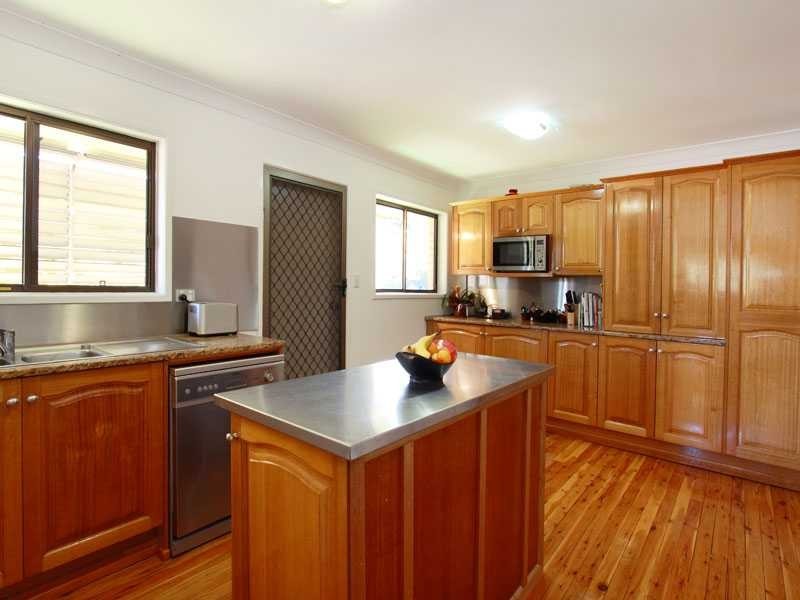 32 Hilder Road, The Gap QLD 4061