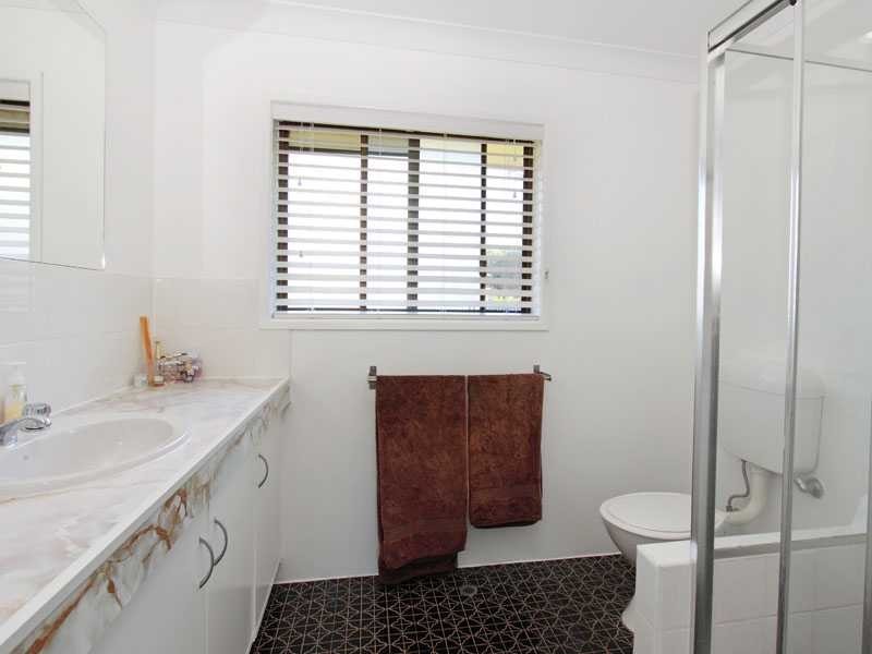 32 Hilder Road, The Gap QLD 4061