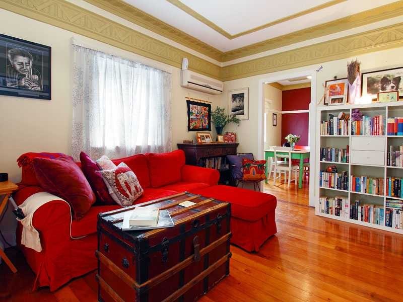 17 Leslie Street, Bardon QLD 4065