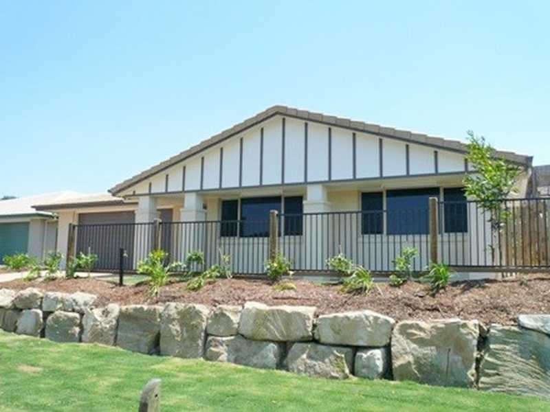 17 Ascent Street, Upper Kedron QLD 4055