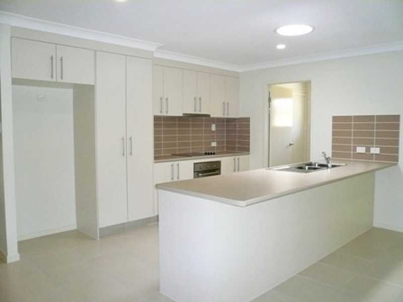 17 Ascent Street, Upper Kedron QLD 4055