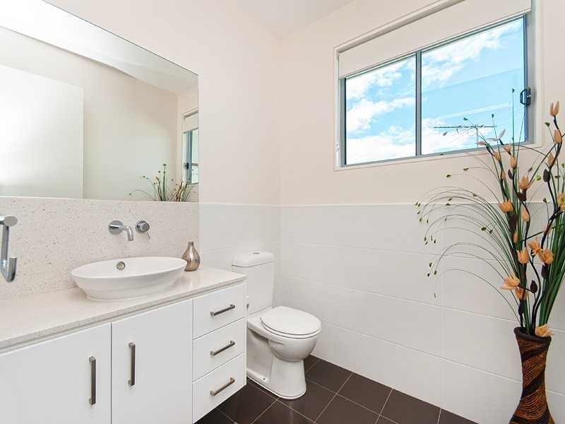 59 Lizzie Street, Bardon QLD 4065