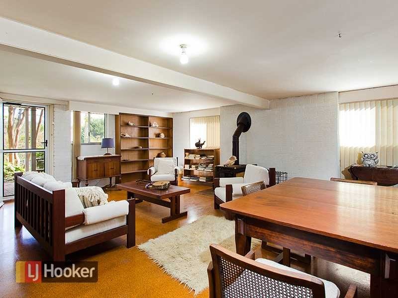 88 Settlement Road (on service road), The Gap QLD 4061