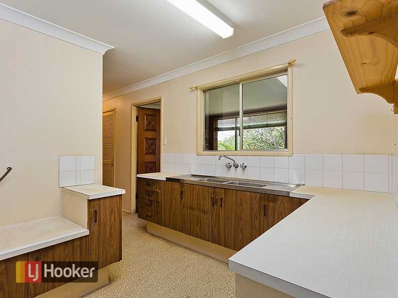 88 Settlement Road (on service road), The Gap QLD 4061