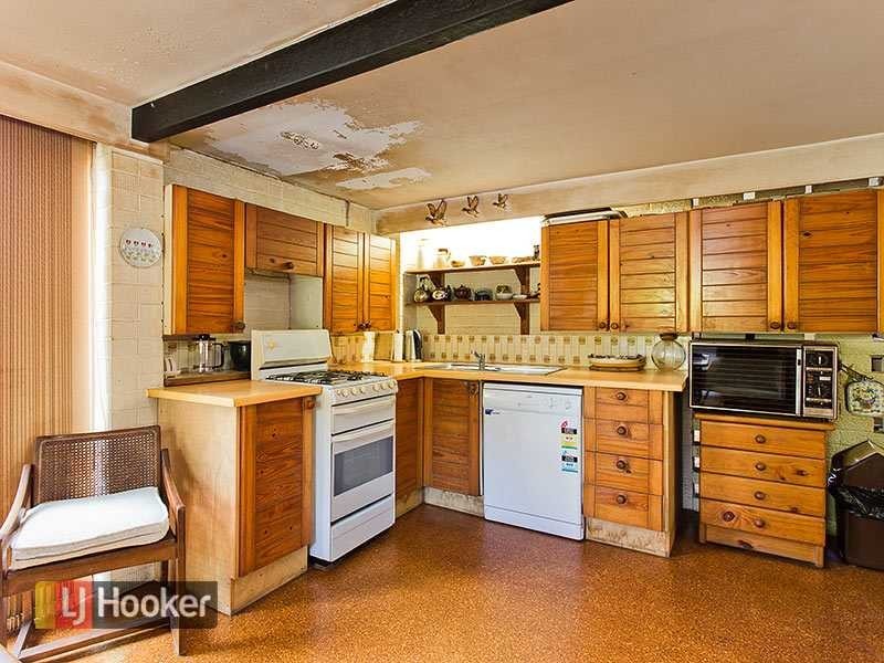 88 Settlement Road (on service road), The Gap QLD 4061