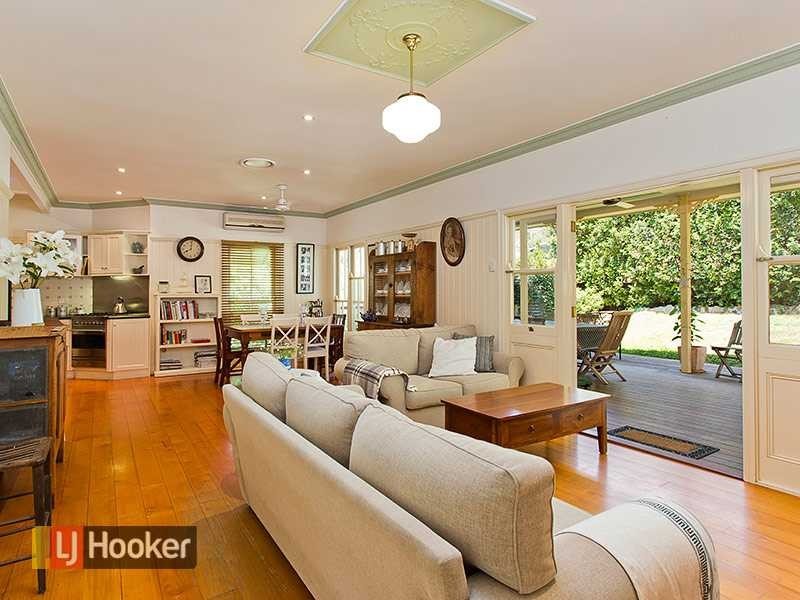 66 Gerler Street, Bardon QLD 4065