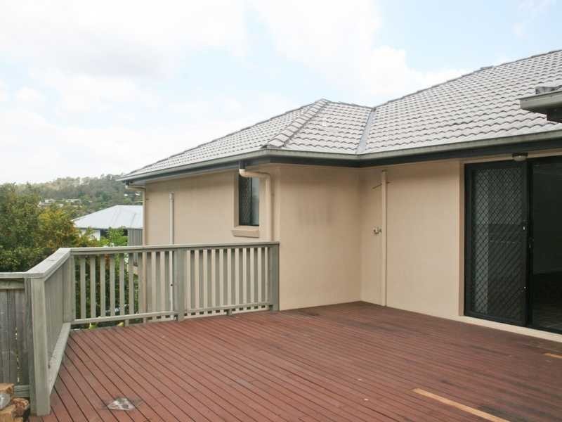 31 Balnaves Place, Mitchelton QLD 4053