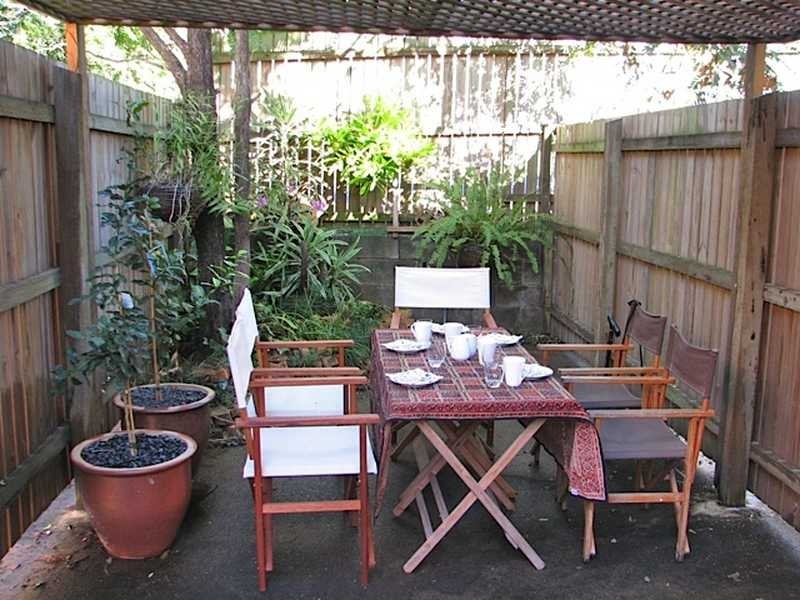 2/2 Glen Parade, Ashgrove QLD 4060