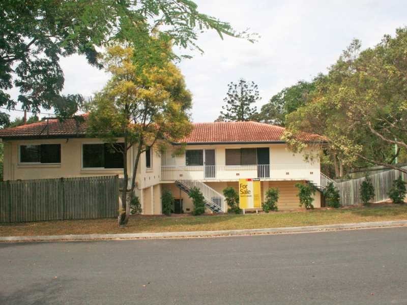 2/2 Glen Parade, Ashgrove QLD 4060