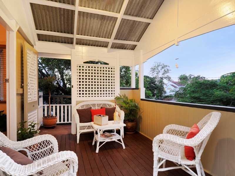 12 Girraween Grove, Ashgrove QLD 4060