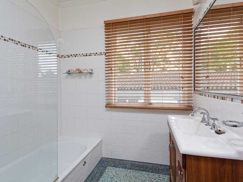 60 Romea Street, The Gap QLD 4061