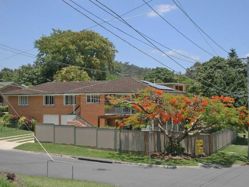 19 Warana Street, The Gap QLD 4061