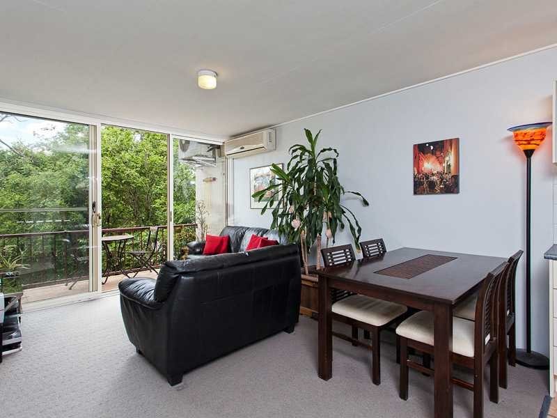 6/109 Waterworks Road, Ashgrove QLD 4060