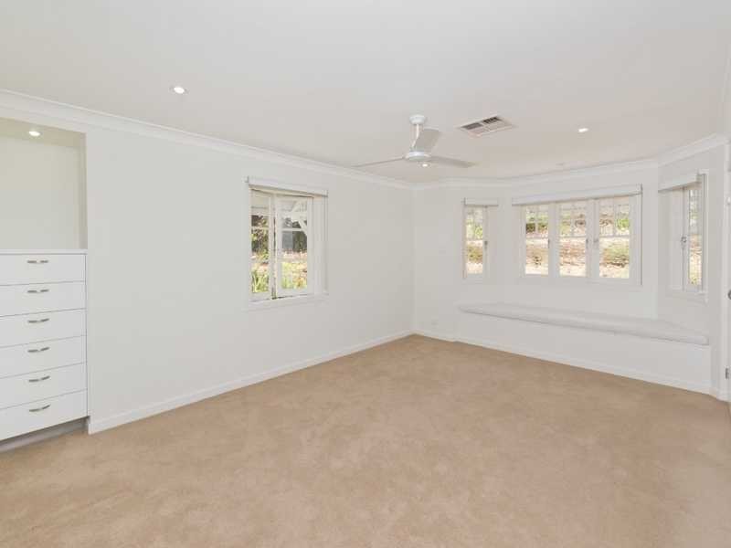 17 Glenwood Place, The Gap QLD 4061