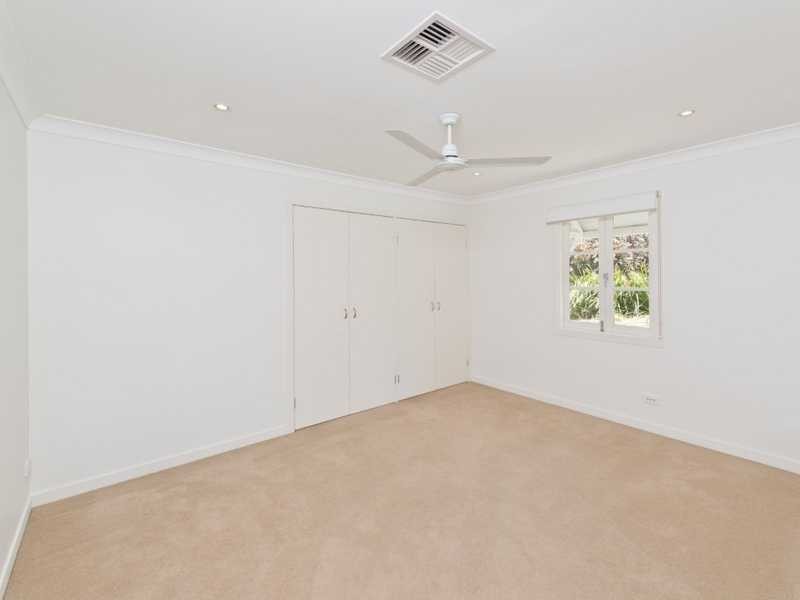 17 Glenwood Place, The Gap QLD 4061
