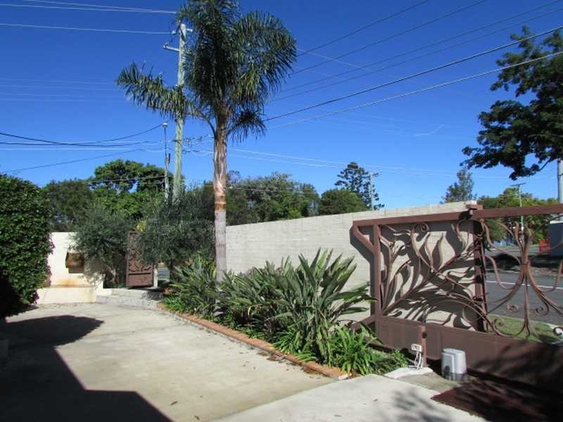 435 Waterworks Road (Cnr 1 Myagah Road), Ashgrove QLD 4060