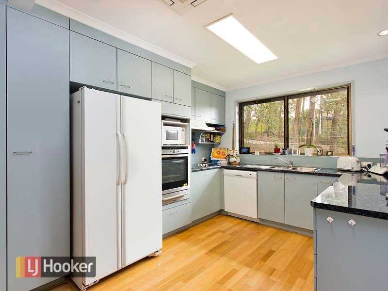 13 Hackett Street, Ashgrove QLD 4060