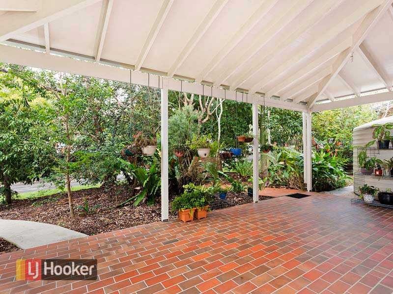 13 Hackett Street, Ashgrove QLD 4060