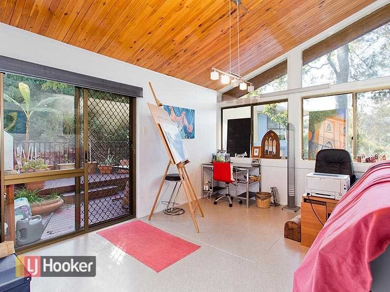 19 Highgrove Court, The Gap QLD 4061
