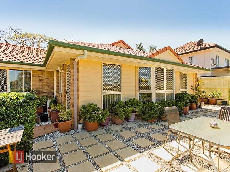 65 Gordon Parade, Everton Park QLD 4053