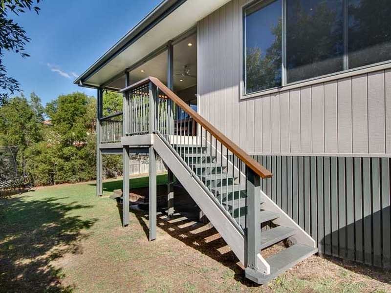 30 Jillinda Place, The Gap QLD 4061