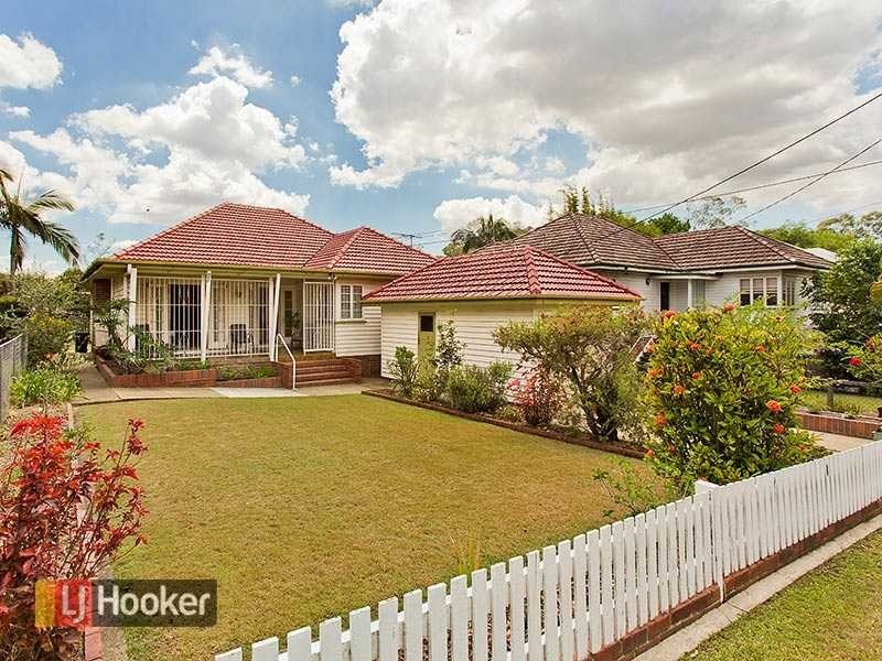 16 Badger Street, Newmarket QLD 4051