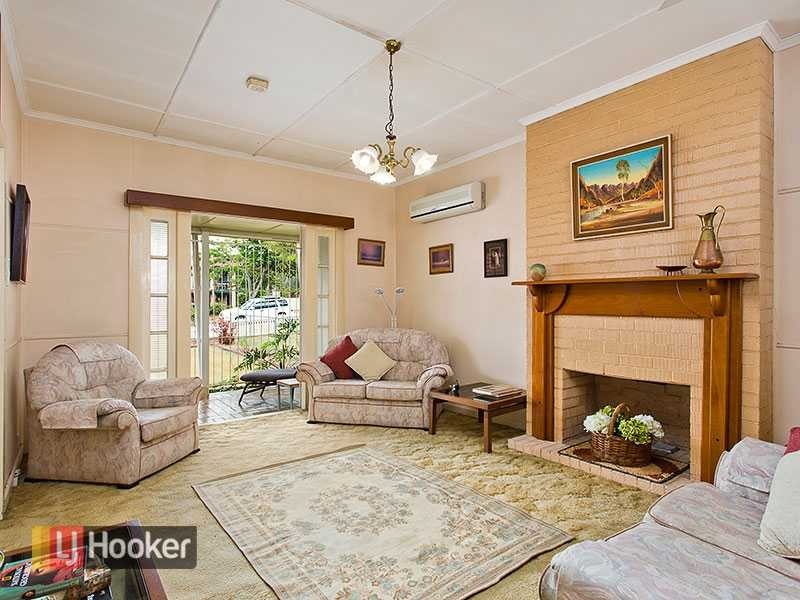 16 Badger Street, Newmarket QLD 4051