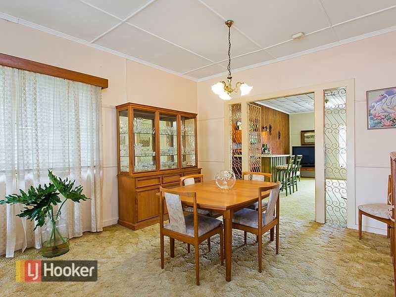 16 Badger Street, Newmarket QLD 4051