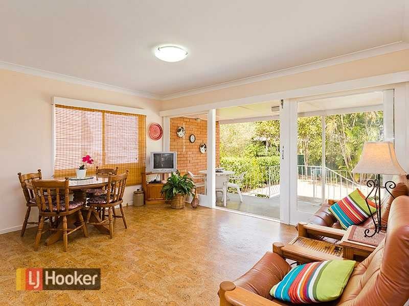 28 Wurinya Street, The Gap QLD 4061