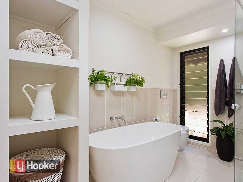 4 Worsley Street, The Gap QLD 4061