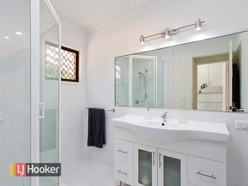 4 Worsley Street, The Gap QLD 4061