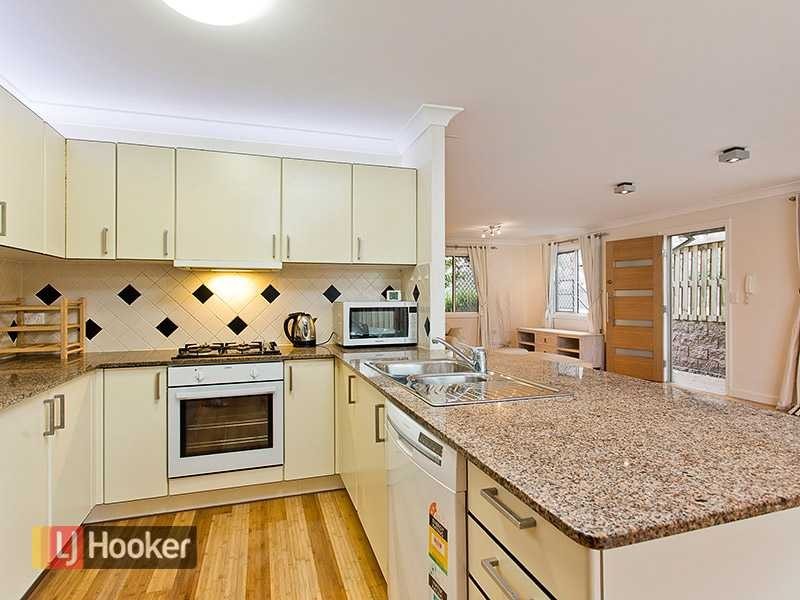 3/1 Glenquarie Place, The Gap QLD 4061