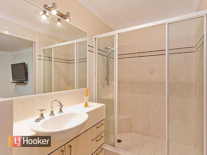 3/1 Glenquarie Place, The Gap QLD 4061