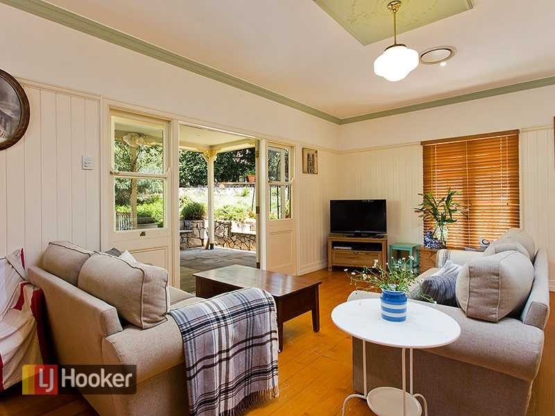 66 Gerler Street, Bardon QLD 4065