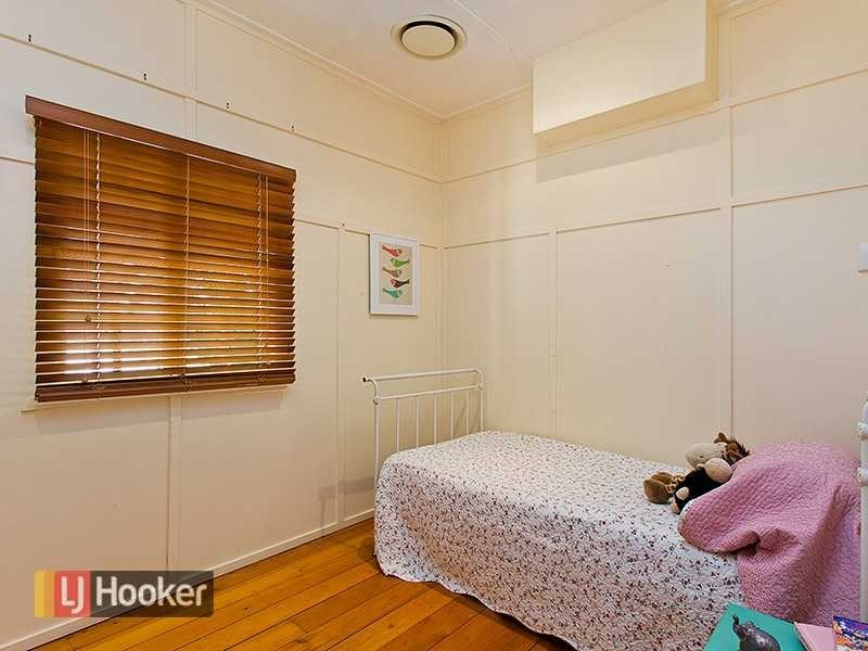 66 Gerler Street, Bardon QLD 4065