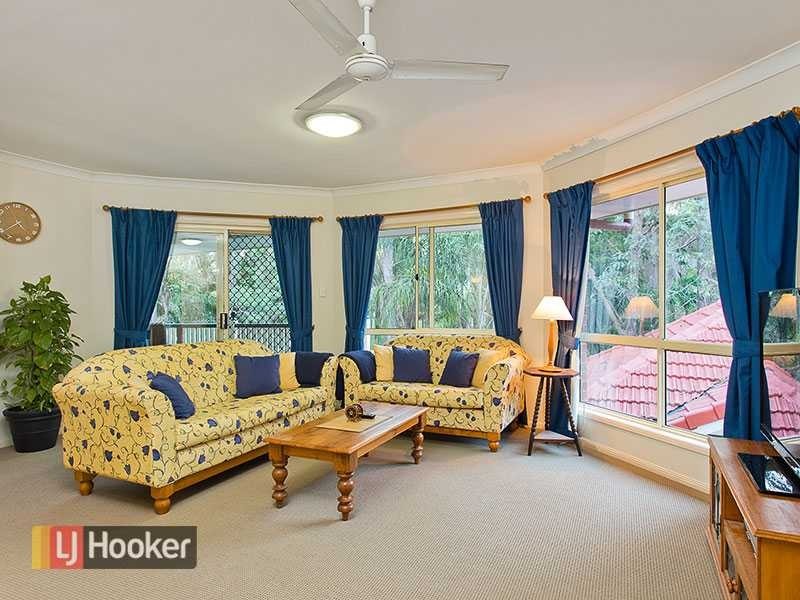 25 Colorado Ave, Bardon QLD 4065