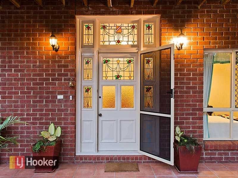 25 Colorado Ave, Bardon QLD 4065