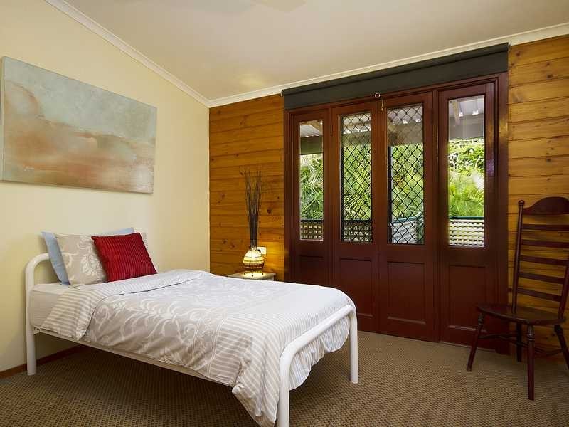 2 Bromwich Street Cnr Settlement Road, The Gap QLD 4061