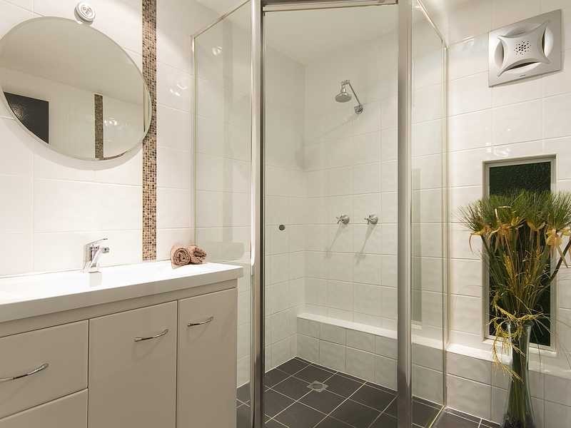 2 Bromwich Street Cnr Settlement Road, The Gap QLD 4061