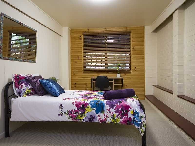 2 Bromwich Street Cnr Settlement Road, The Gap QLD 4061