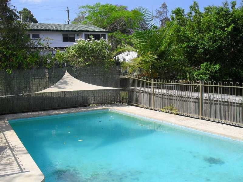 7 Glen Road, The Gap QLD 4061