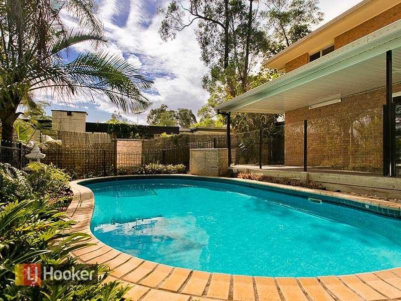 2 Dumba Lane, Ferny Hills QLD 4055
