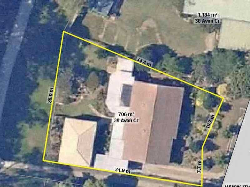 39 Avon Crescent, Albany Creek QLD 4035