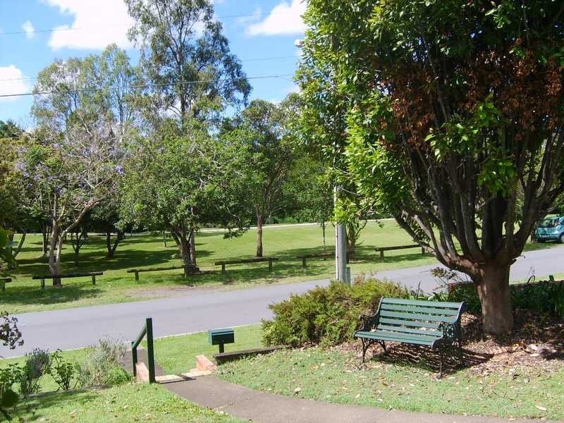 22 Toomba Avenue, Ashgrove QLD 4060