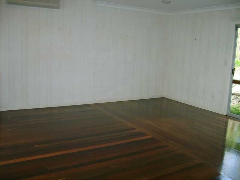 22 Toomba Avenue, Ashgrove QLD 4060