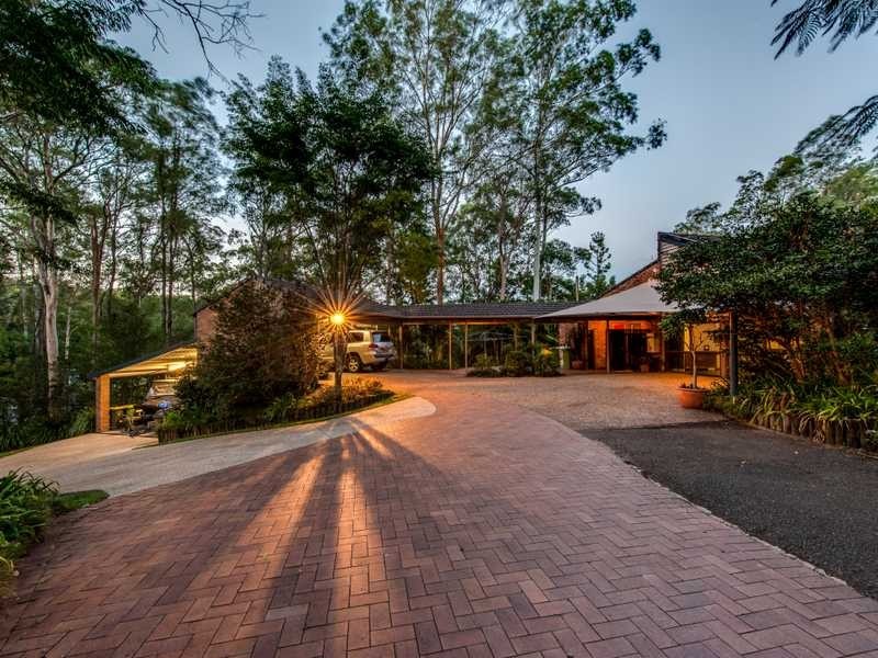 21 Lemm Street, Everton Hills QLD 4053