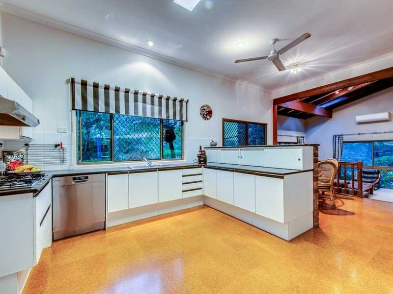 21 Lemm Street, Everton Hills QLD 4053