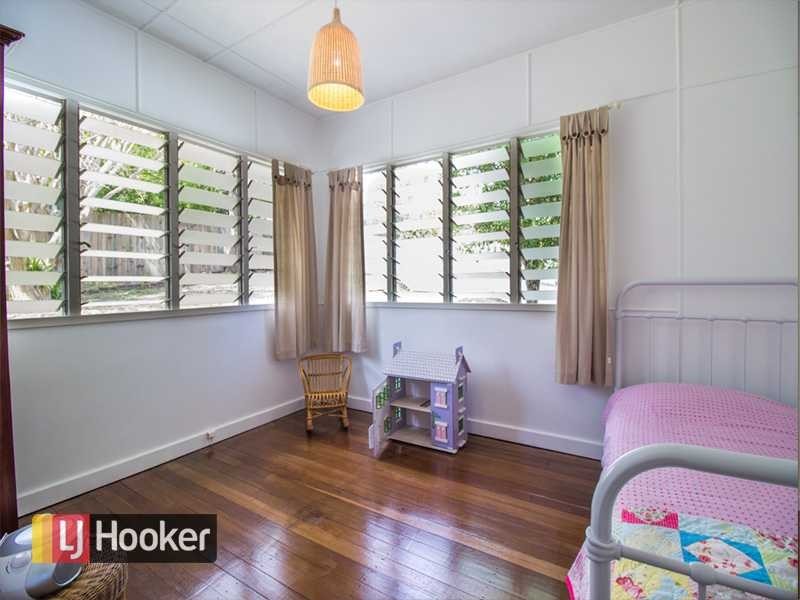 66 Chaprowe Road, The Gap QLD 4061