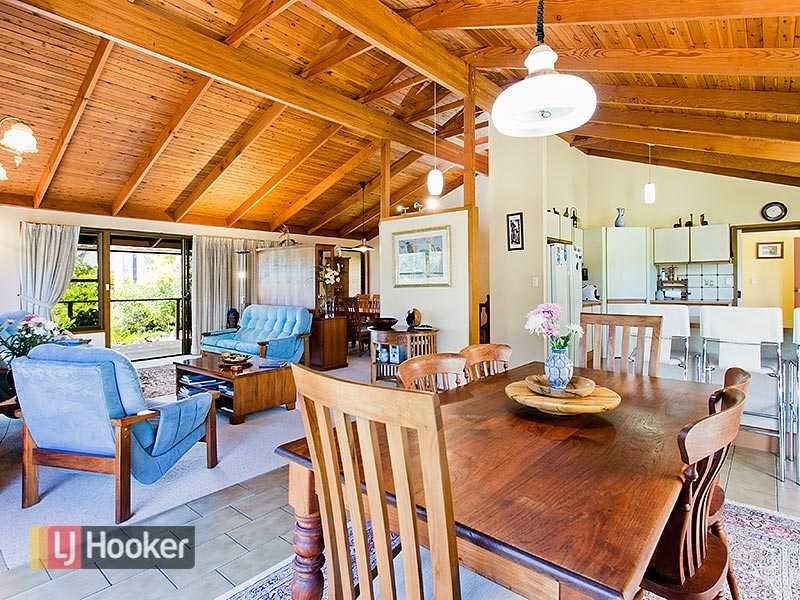 14 Trebonne Street, The Gap QLD 4061